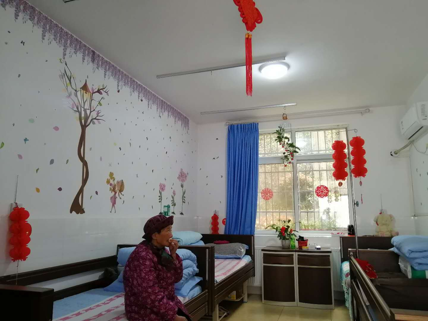 醫(yī)院標(biāo)準(zhǔn)病房